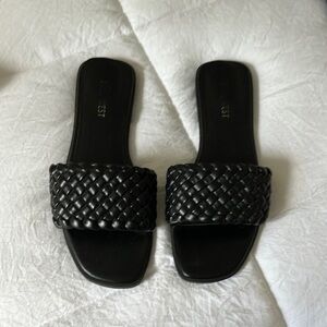Nine West Black Quilted Sandals Slip-On